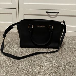 Michael Kors Large Satchel Crossbody